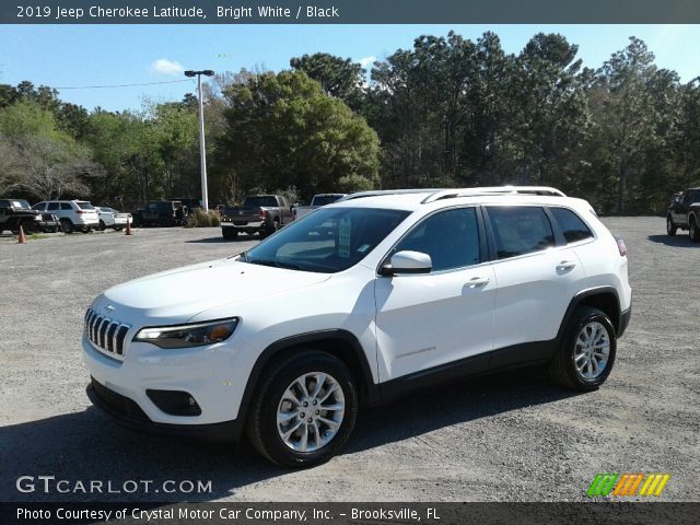 2019 Jeep Cherokee Latitude in Bright White