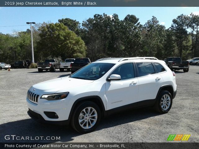 2019 Jeep Cherokee Latitude in Bright White