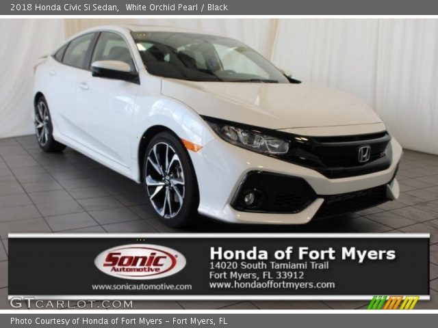 2018 Honda Civic Si Sedan in White Orchid Pearl