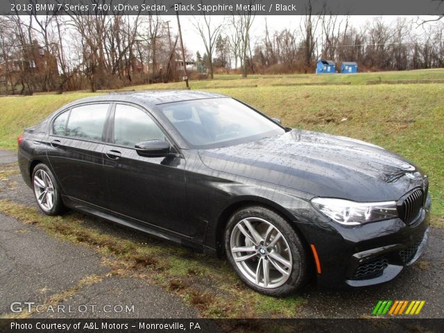 2018 BMW 7 Series 740i xDrive Sedan in Black Sapphire Metallic