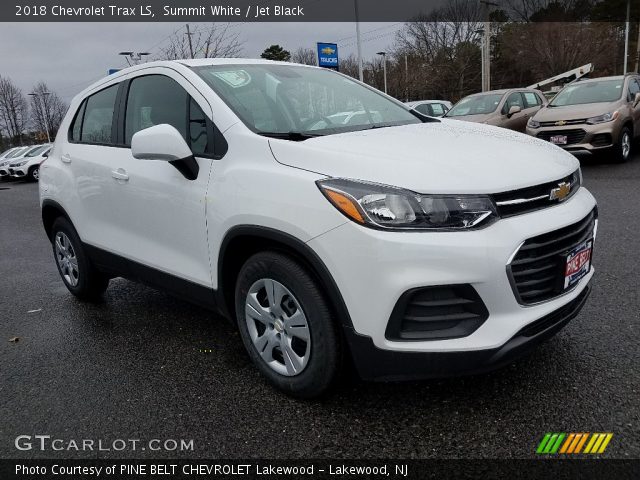 2018 Chevrolet Trax LS in Summit White