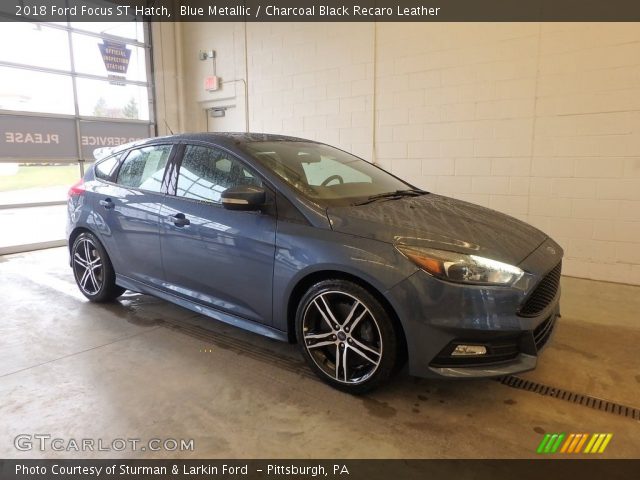 2018 Ford Focus ST Hatch in Blue Metallic