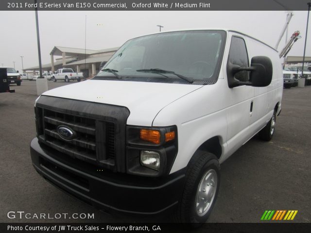 2011 Ford E Series Van E150 Commercial in Oxford White
