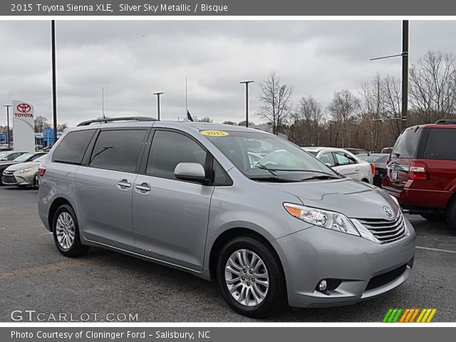 2015 Toyota Sienna XLE in Silver Sky Metallic