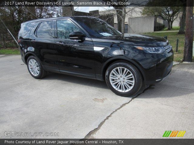 2017 Land Rover Discovery HSE Luxury in Santorini Black