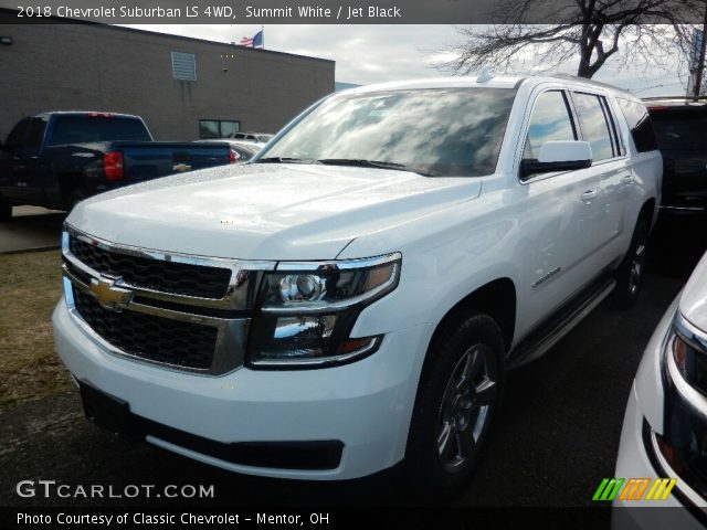 2018 Chevrolet Suburban LS 4WD in Summit White