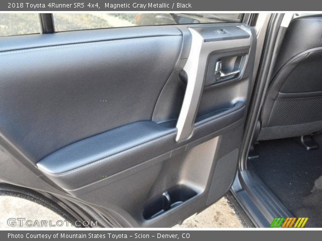 2018 Toyota 4Runner SR5 4x4 in Magnetic Gray Metallic