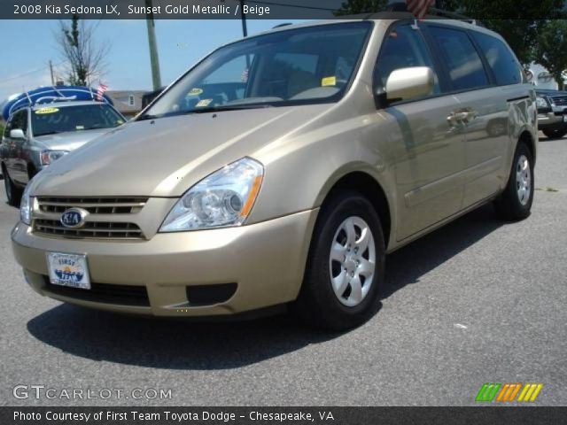 2008 Kia Sedona LX in Sunset Gold Metallic