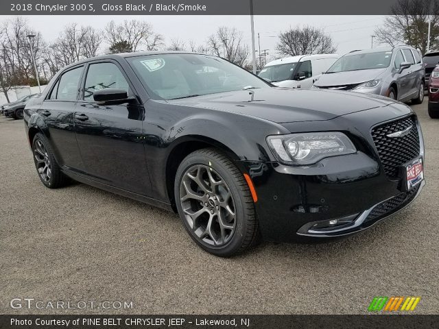 2018 Chrysler 300 S in Gloss Black