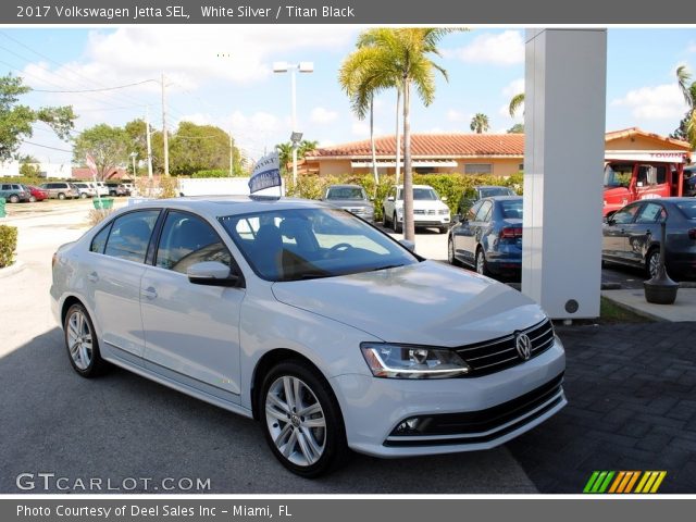 2017 Volkswagen Jetta SEL in White Silver