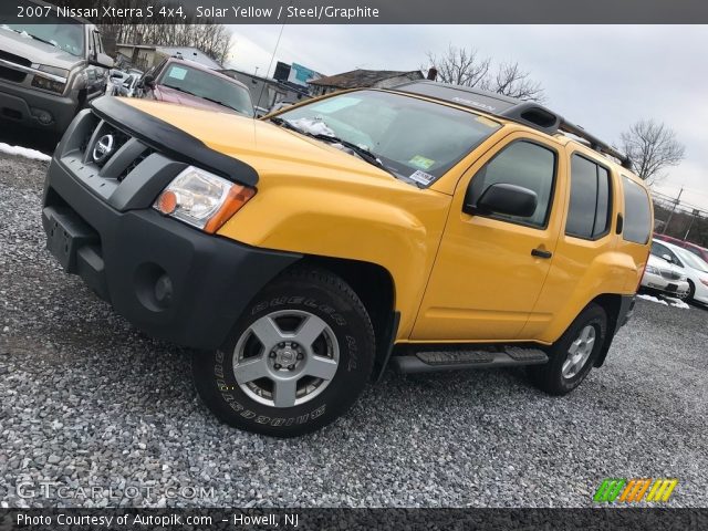 2007 Nissan Xterra S 4x4 in Solar Yellow