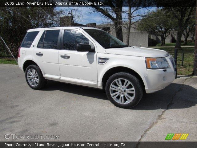 2009 Land Rover LR2 HSE in Alaska White