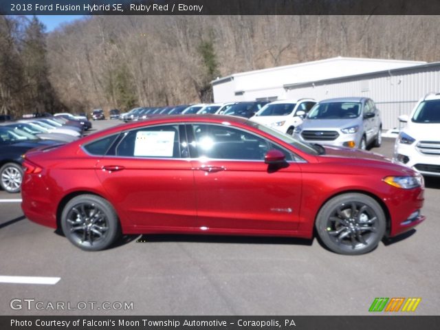 2018 Ford Fusion Hybrid SE in Ruby Red
