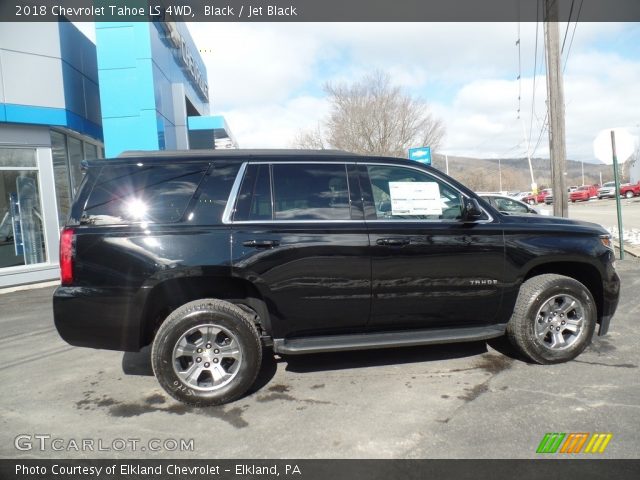 2018 Chevrolet Tahoe LS 4WD in Black