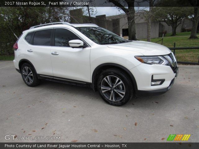 2017 Nissan Rogue SL in Pearl White