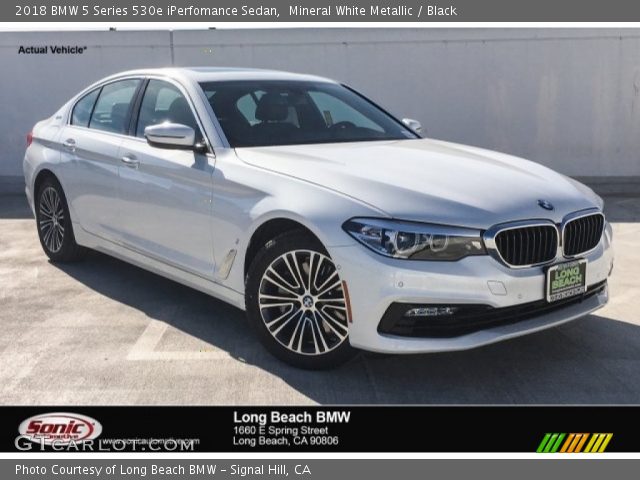 2018 BMW 5 Series 530e iPerfomance Sedan in Mineral White Metallic