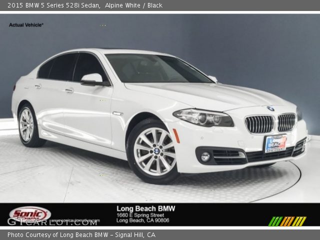 2015 BMW 5 Series 528i Sedan in Alpine White