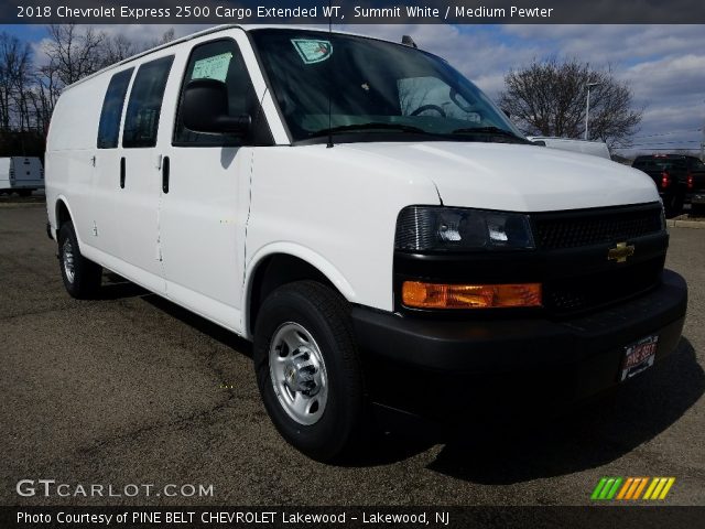 2018 Chevrolet Express 2500 Cargo Extended WT in Summit White