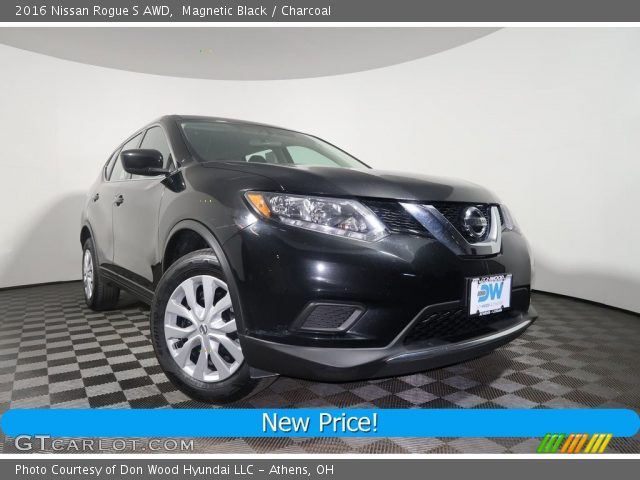 2016 Nissan Rogue S AWD in Magnetic Black