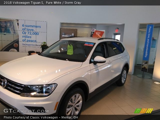 2018 Volkswagen Tiguan S in Pure White