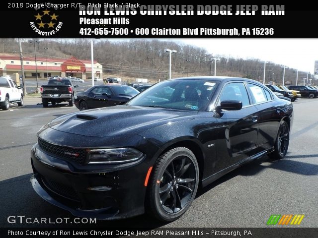2018 Dodge Charger R/T in Pitch Black
