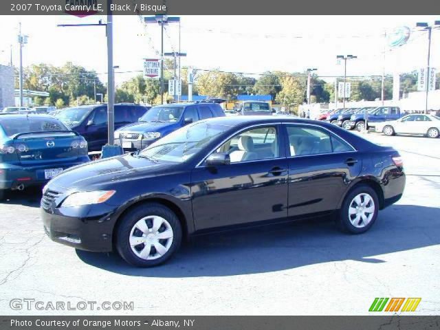 2007 Toyota Camry LE in Black