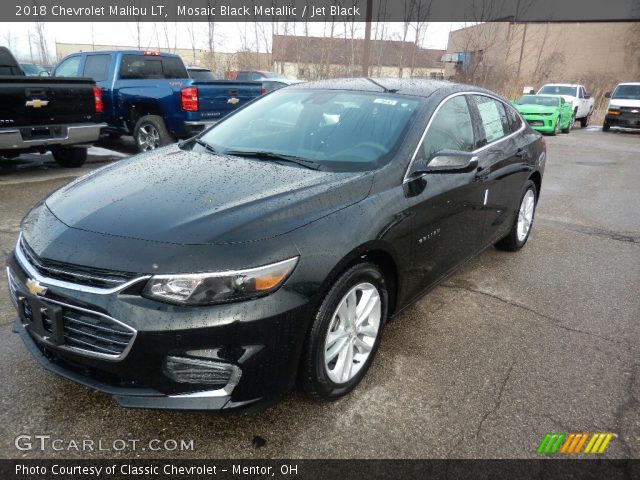 2018 Chevrolet Malibu LT in Mosaic Black Metallic