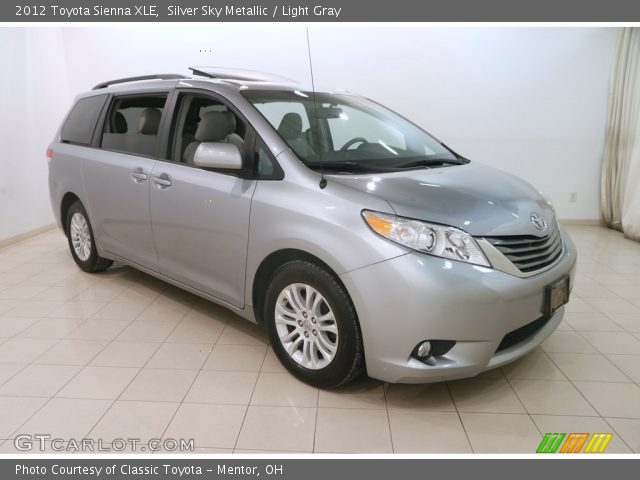 2012 Toyota Sienna XLE in Silver Sky Metallic