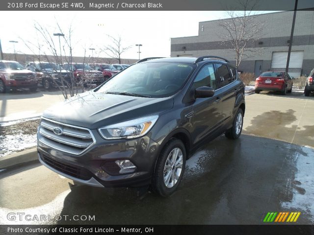 2018 Ford Escape SE 4WD in Magnetic