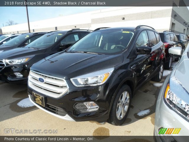 2018 Ford Escape SE 4WD in Shadow Black