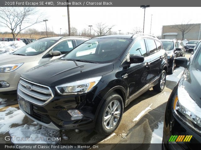 2018 Ford Escape SE 4WD in Shadow Black