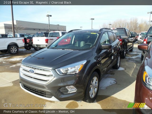 2018 Ford Escape SE in Magnetic