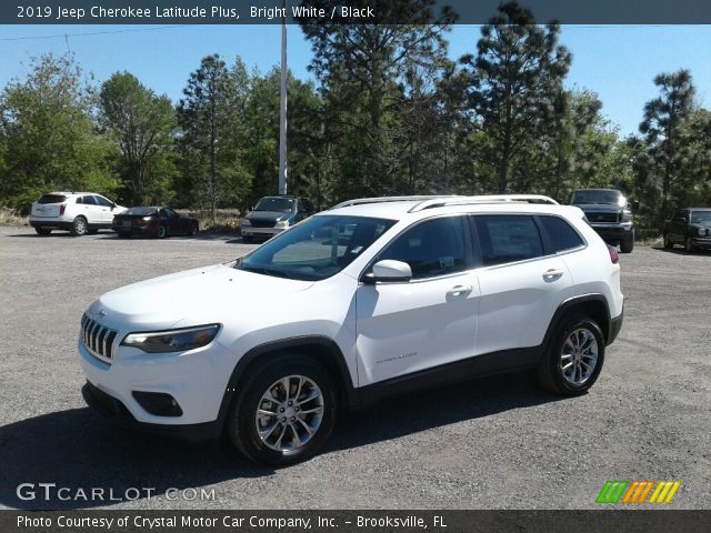 2019 Jeep Cherokee Latitude Plus in Bright White