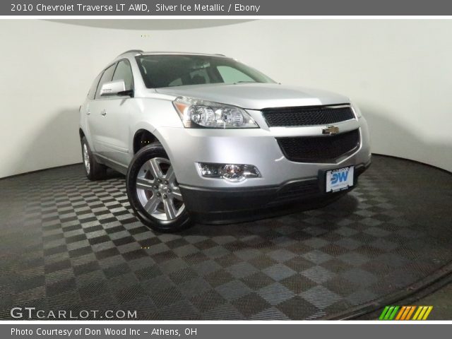 2010 Chevrolet Traverse LT AWD in Silver Ice Metallic