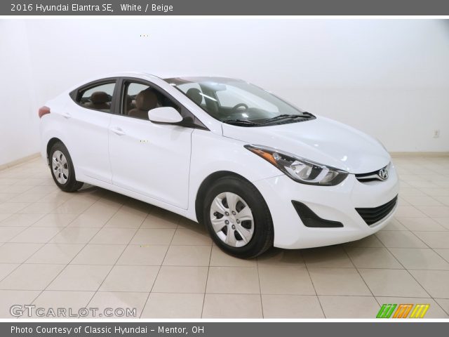 2016 Hyundai Elantra SE in White