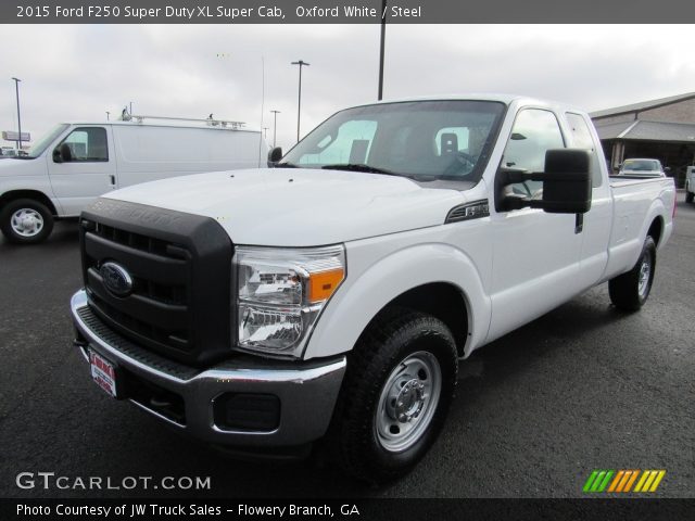 2015 Ford F250 Super Duty XL Super Cab in Oxford White