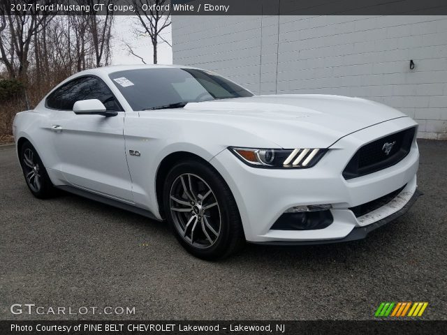 2017 Ford Mustang GT Coupe in Oxford White