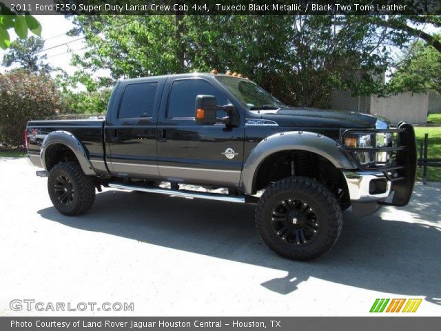 2011 Ford F250 Super Duty Lariat Crew Cab 4x4 in Tuxedo Black Metallic