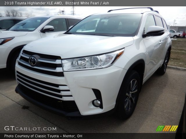 2018 Toyota Highlander XLE AWD in Blizzard White Pearl