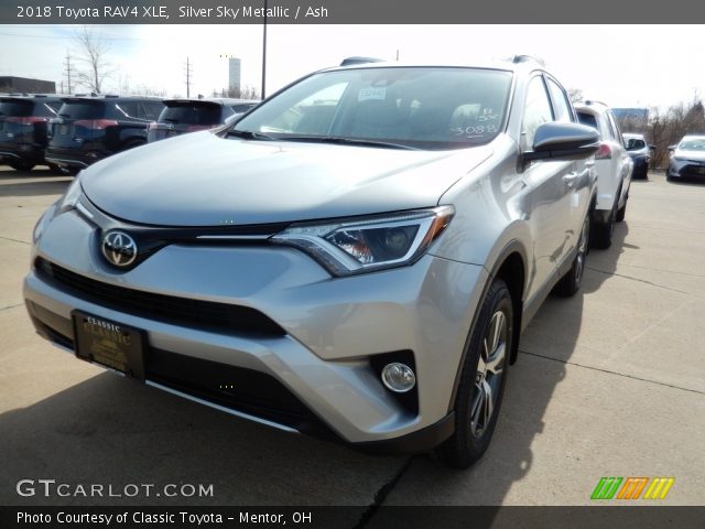 2018 Toyota RAV4 XLE in Silver Sky Metallic