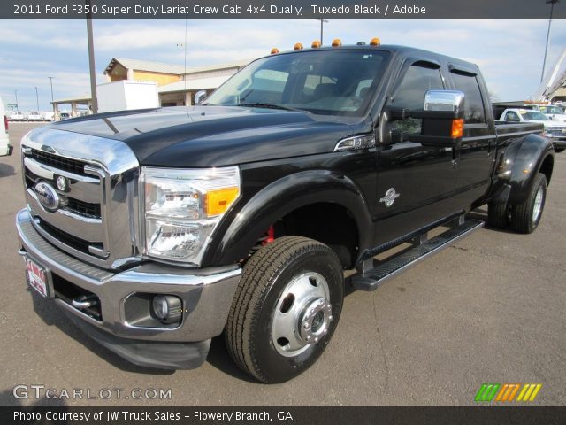 2011 Ford F350 Super Duty Lariat Crew Cab 4x4 Dually in Tuxedo Black