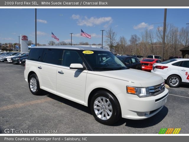 2009 Ford Flex SEL in White Suede Clearcoat