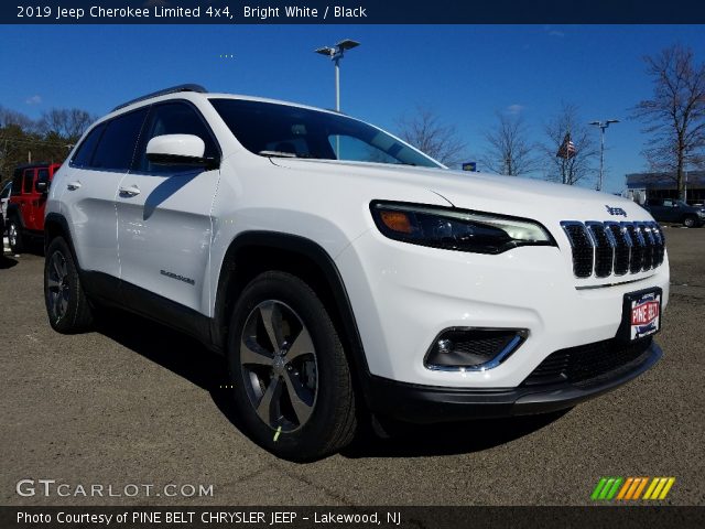 2019 Jeep Cherokee Limited 4x4 in Bright White