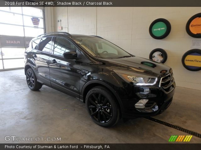2018 Ford Escape SE 4WD in Shadow Black