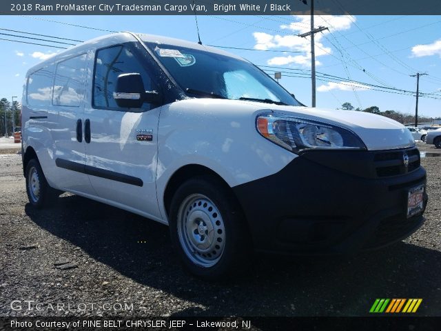2018 Ram ProMaster City Tradesman Cargo Van in Bright White