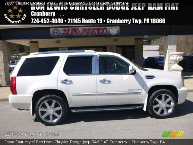 2007 Cadillac Escalade AWD in White Diamond