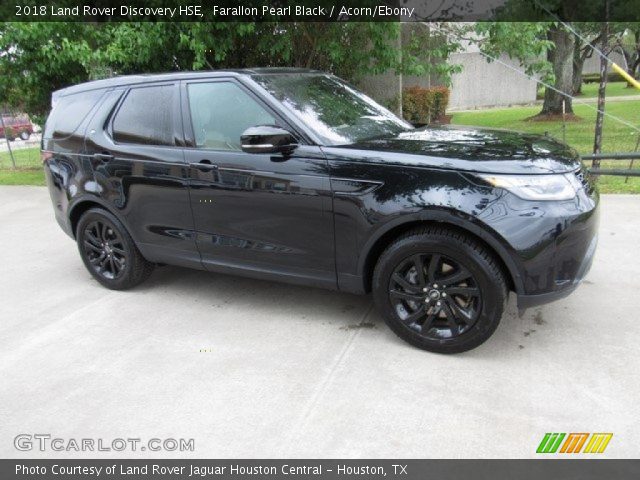 2018 Land Rover Discovery HSE in Farallon Pearl Black