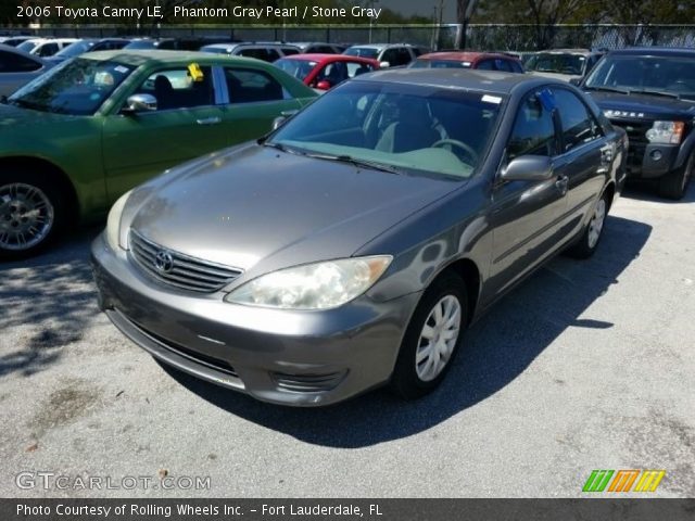 2006 Toyota Camry LE in Phantom Gray Pearl