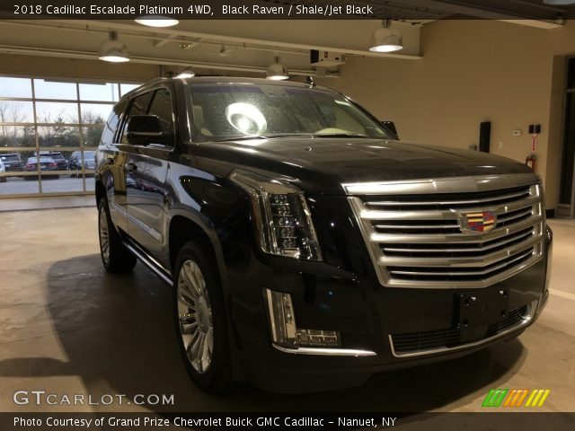 2018 Cadillac Escalade Platinum 4WD in Black Raven