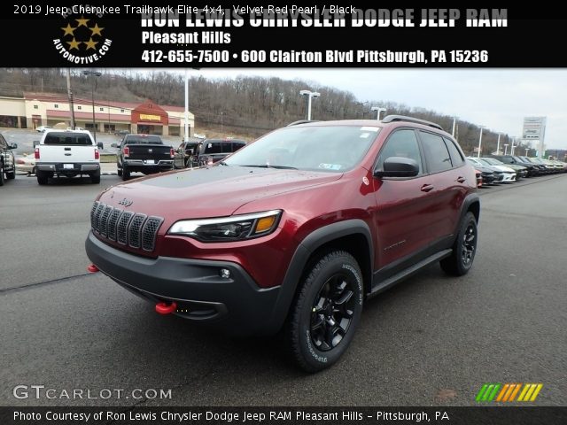 2019 Jeep Cherokee Trailhawk Elite 4x4 in Velvet Red Pearl